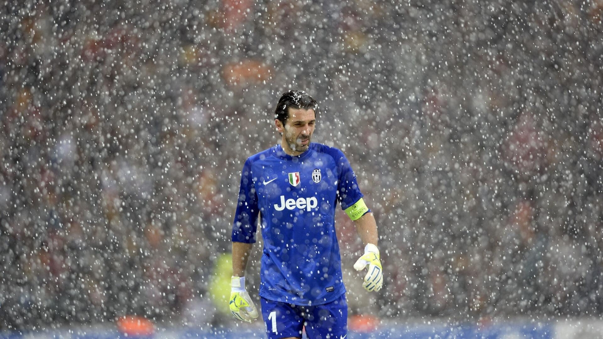 毕尔巴鄂奇迹，伊朗防线告破，阿坎吉一锤定音成关键先生